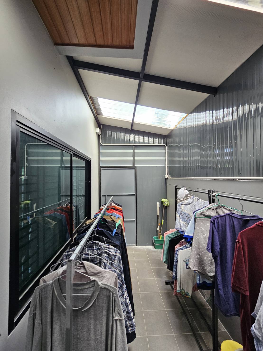 ขายบ้านเดี่ยว 2 ชั้น หมู่บ้านสหกรณ์ออมทรัพย์ครูสงขลา สไตล์โมเดิร์น 