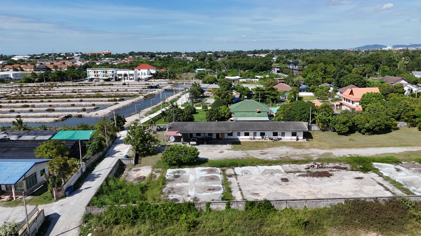 ขายที่ดินเปล่า ทำเลทอง  ใกล้ทะเลเพียง 600 เมตร อำเภอเมือง จังหวัดชลบุรี