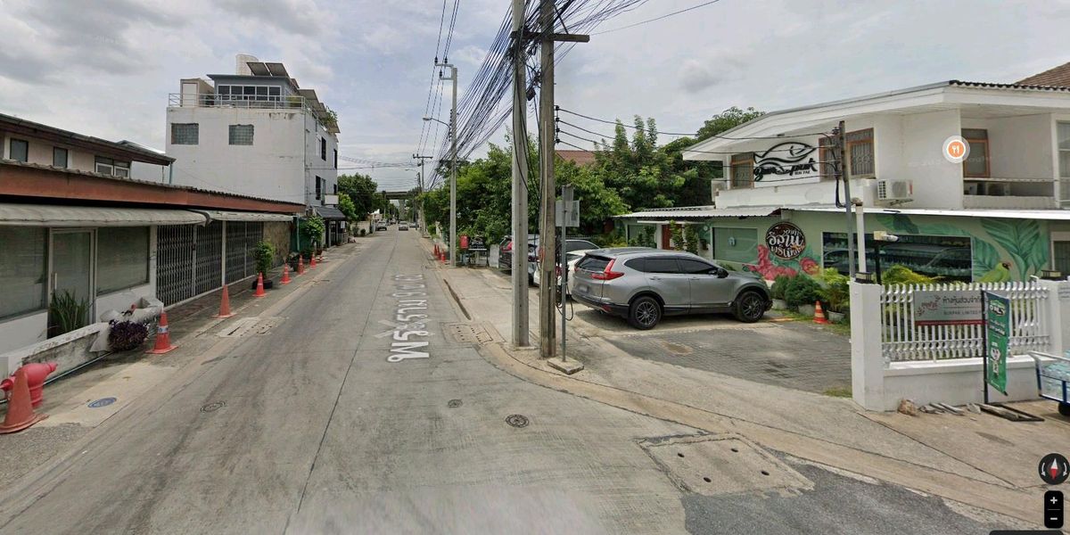 ขายที่ดินแปลงสวย ทำเลทอง ใกล้ The Nine พระราม 9 จังหวัดกรุงเทพมหานคร 