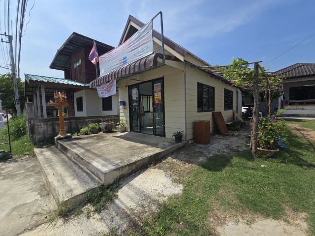 ขายบ้านพร้อมที่ดิน ทำเลทอง เหมาะสำหรับค้าขาย – ใกล้ รพ.สต.หนองบัว บ้านฝาง จ.ขอนแก่น 