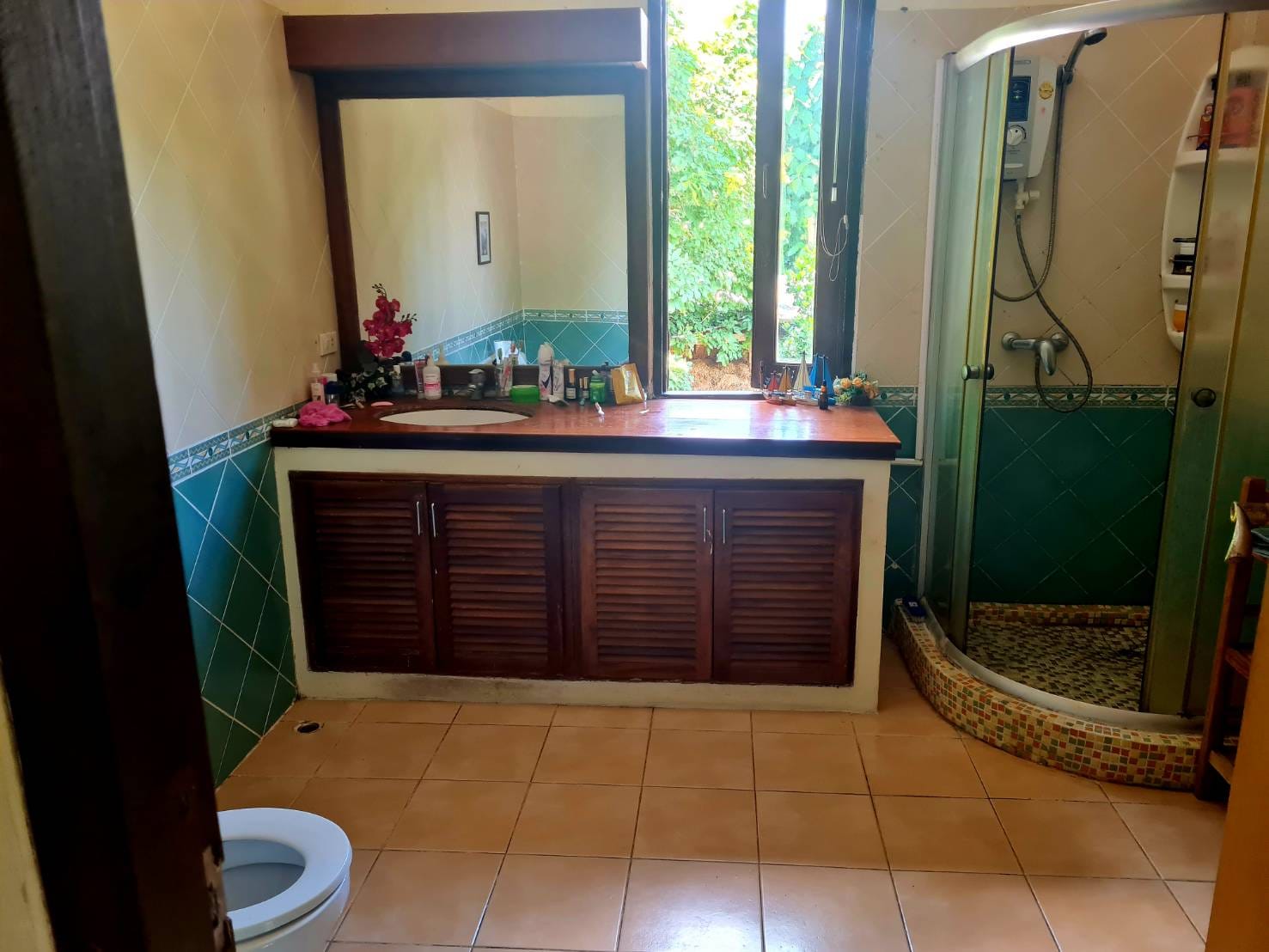 ขายบ้านสวย 2 หลัง ใจกลางธรรมชาติ วิวเขา เงียบสงบพร้อมเข้าอยู่