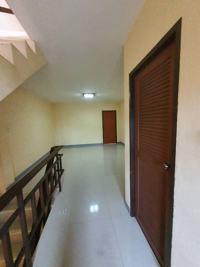 ขายอาคารพาณิชย์ 3 ชั้น สไตล์ล้านนา อำเภอปลวกแดง จังหวัดระยอง