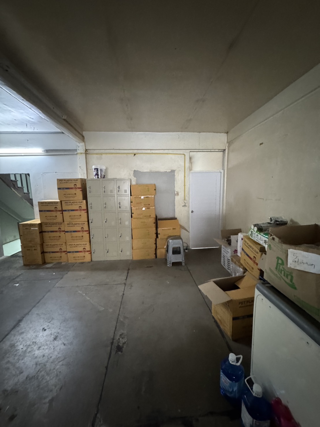 เซ้งร้านบรรทัดทอง ใกล้ป้านีกุ้งแช่ , บ้านกุ๊กไก่ , haab , เป็ดย่างบรรทัดทอง #บรรทัดทอง 