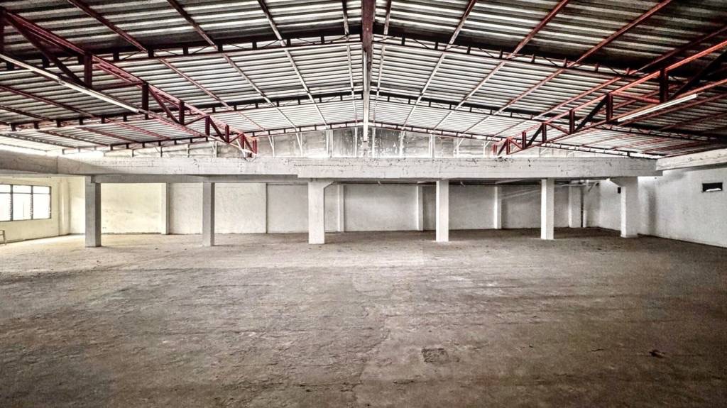 Prime 5-Storey Commercial Building on Sukhumvit–Bang Na | Opposite Bangkok Mall