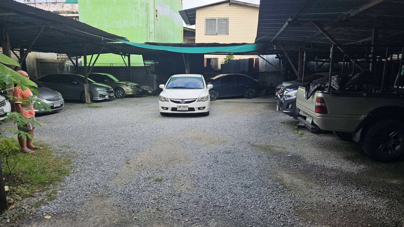 ขาย/Sale ที่ดินพร้อมโครงสร้างทำที่จอดรถรายเดือน ย่านตากสิน ทำเลดี