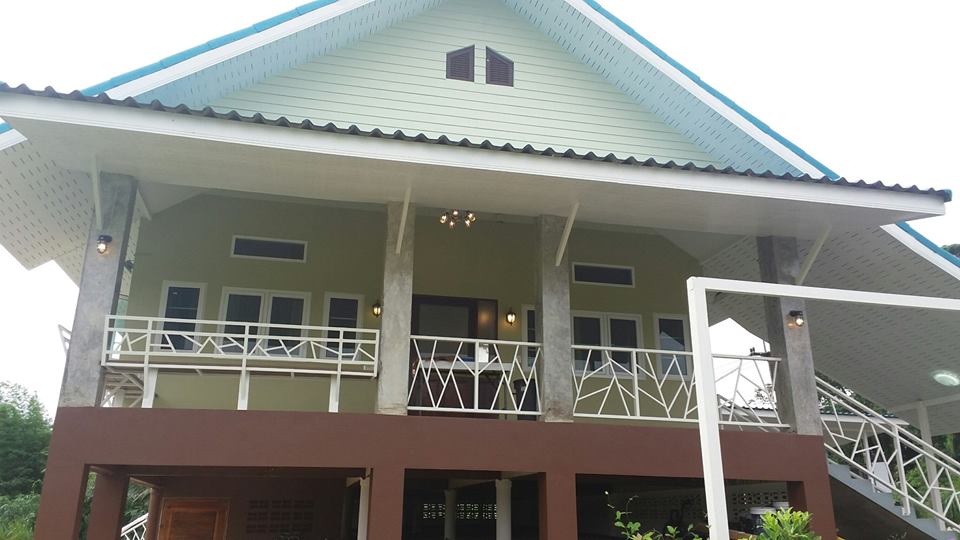 ขายบ้านสวนบรรยากาศรีสอร์ท ใกล้ทะเล แหล่งท่องเที่ยวท่ามกลางธรรมชาติและขุนเขา…พร้อมเข้าอยู่ !!