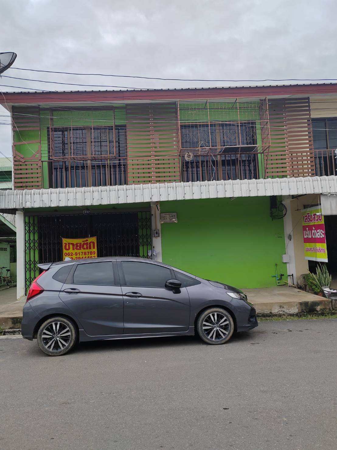 ขายอาคารพาณิชย์ 2 ชั้น 2 ล็อกคู่​ ทำเลทอง ติดตลาด อำเภอวชิรบารมี​ จังหวัดพิจิตร​