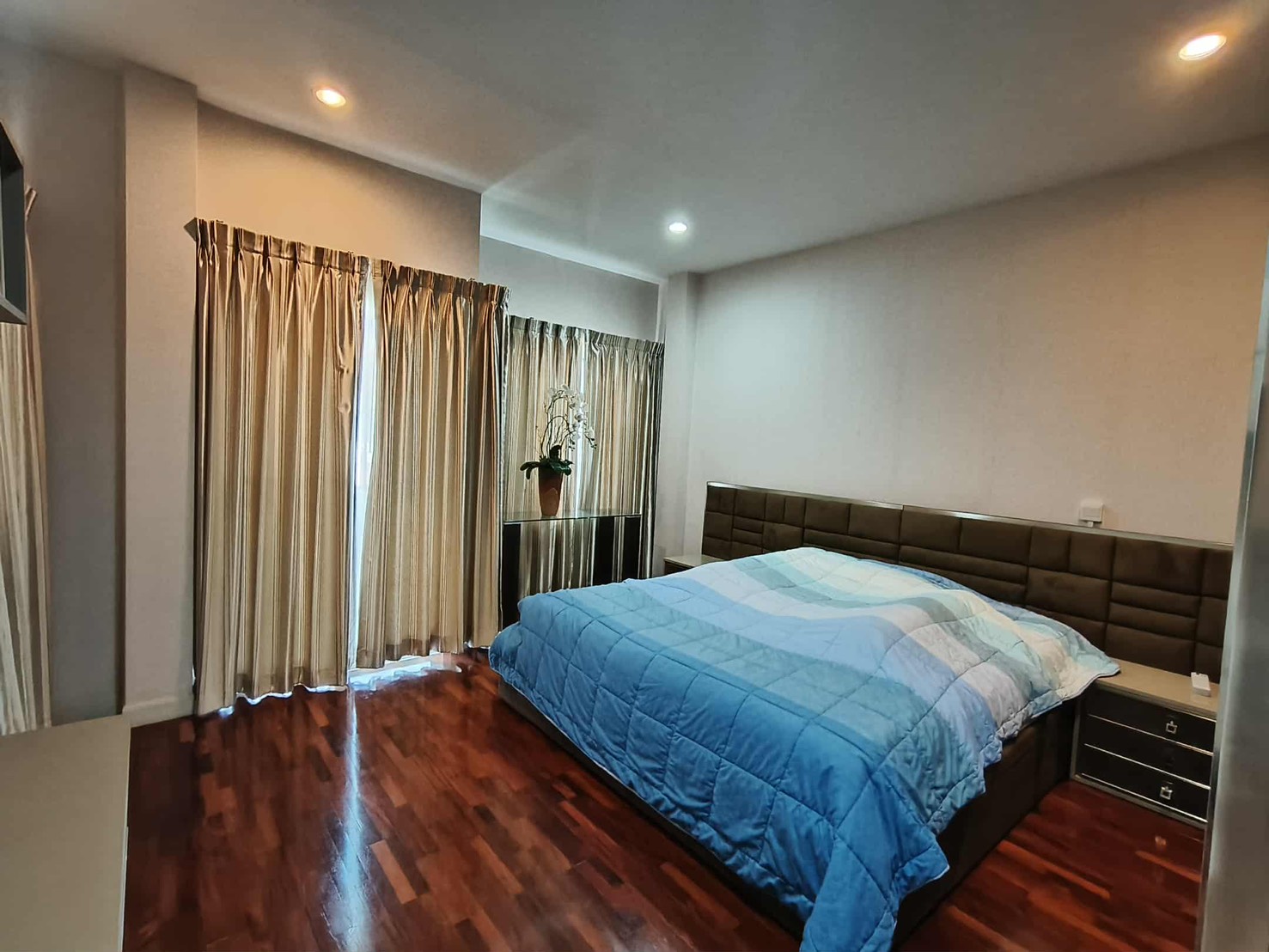 ขายบ้านเดี่ยว 2 ชั้น  หมู่บ้าน โคโค่ พาร์ค  บางละมุง ติดถนนสุขุมวิท จ.ชลบุรี