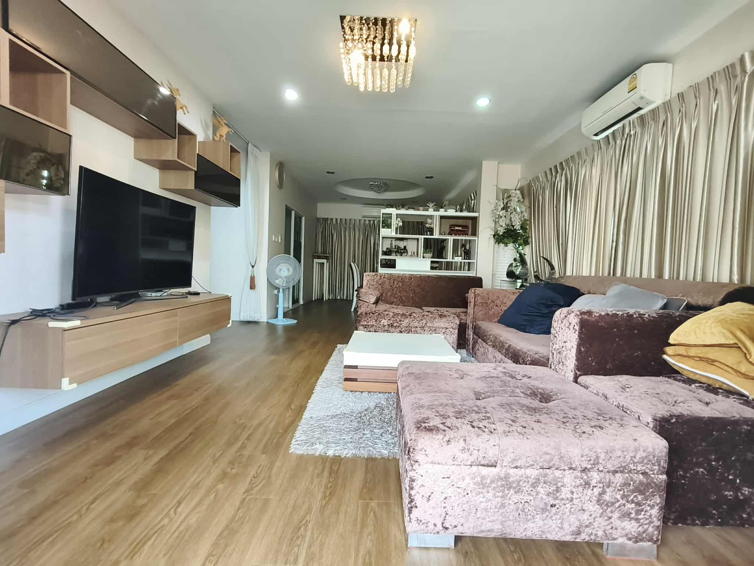 ขายบ้านเดี่ยว 2 ชั้น  หมู่บ้าน โคโค่ พาร์ค  บางละมุง ติดถนนสุขุมวิท จ.ชลบุรี