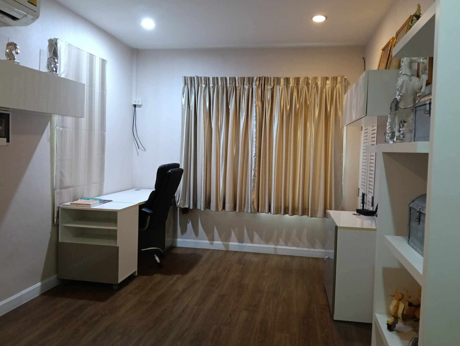 ขายบ้านเดี่ยว 2 ชั้น  หมู่บ้าน โคโค่ พาร์ค  บางละมุง ติดถนนสุขุมวิท จ.ชลบุรี