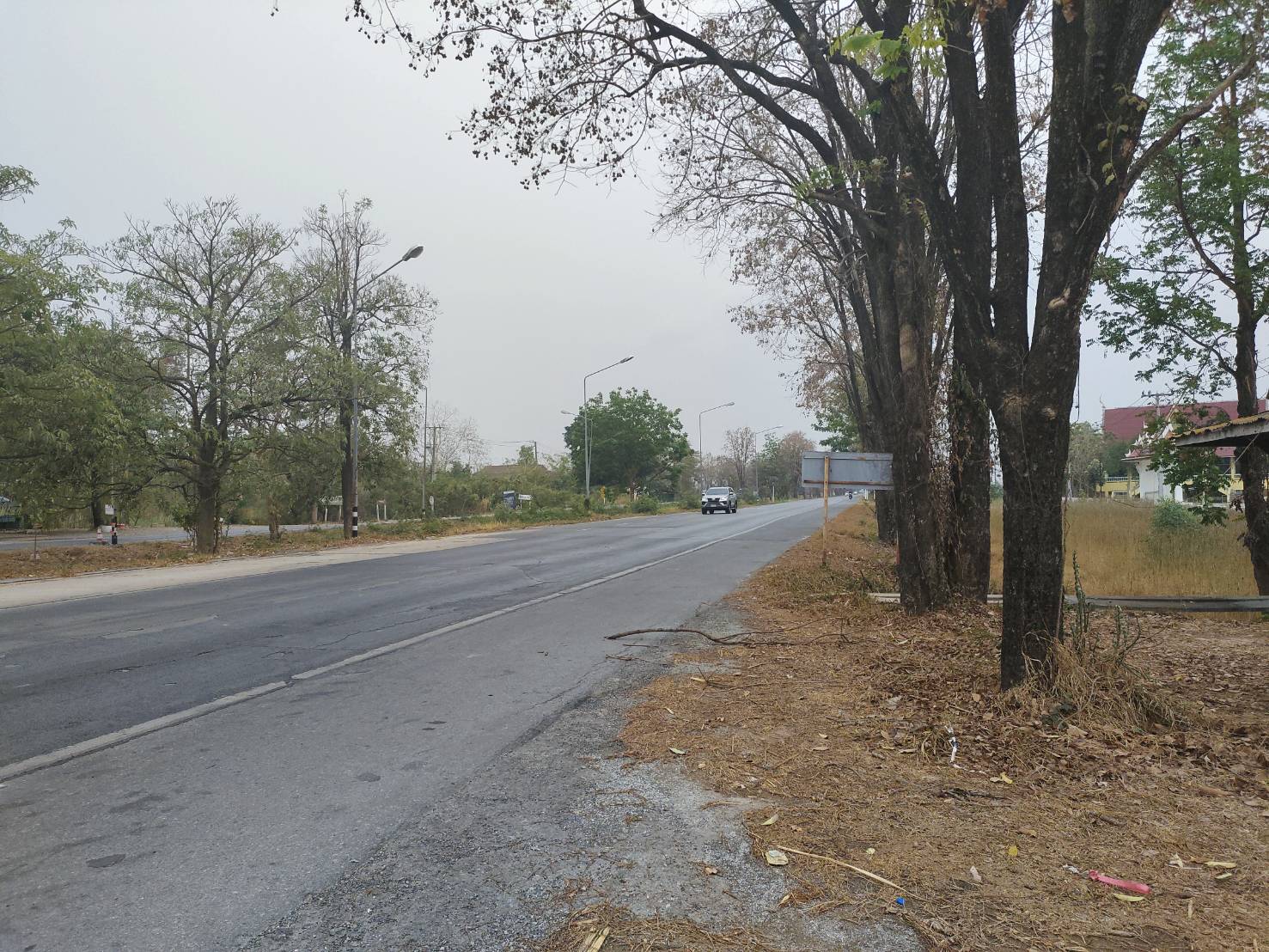 ขายที่ดินเปล่า ทำเลดี ติดถนน​ อำเภอวชิรบารมี จังหวัดพิจิตร 