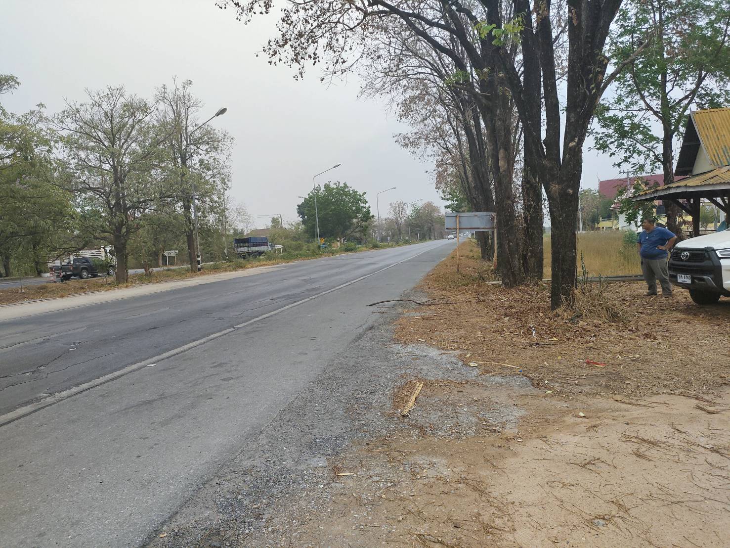 ขายที่ดินเปล่า ทำเลดี ติดถนน​ อำเภอวชิรบารมี จังหวัดพิจิตร 