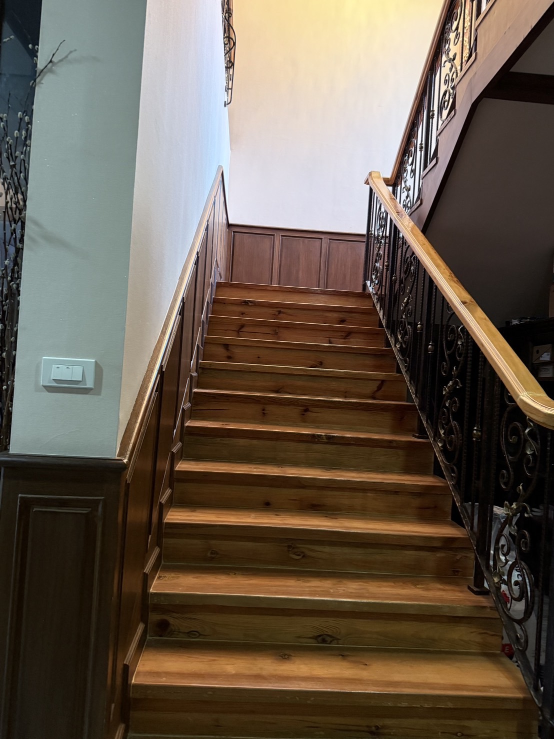 ขายบ้านพูลวิลล่าหรู หลังใหญ่ริมสายน้ำ – หมู่บ้านฟลอร่าวิลล์ ดอยสะเก็ด จ.เชียงใหม่