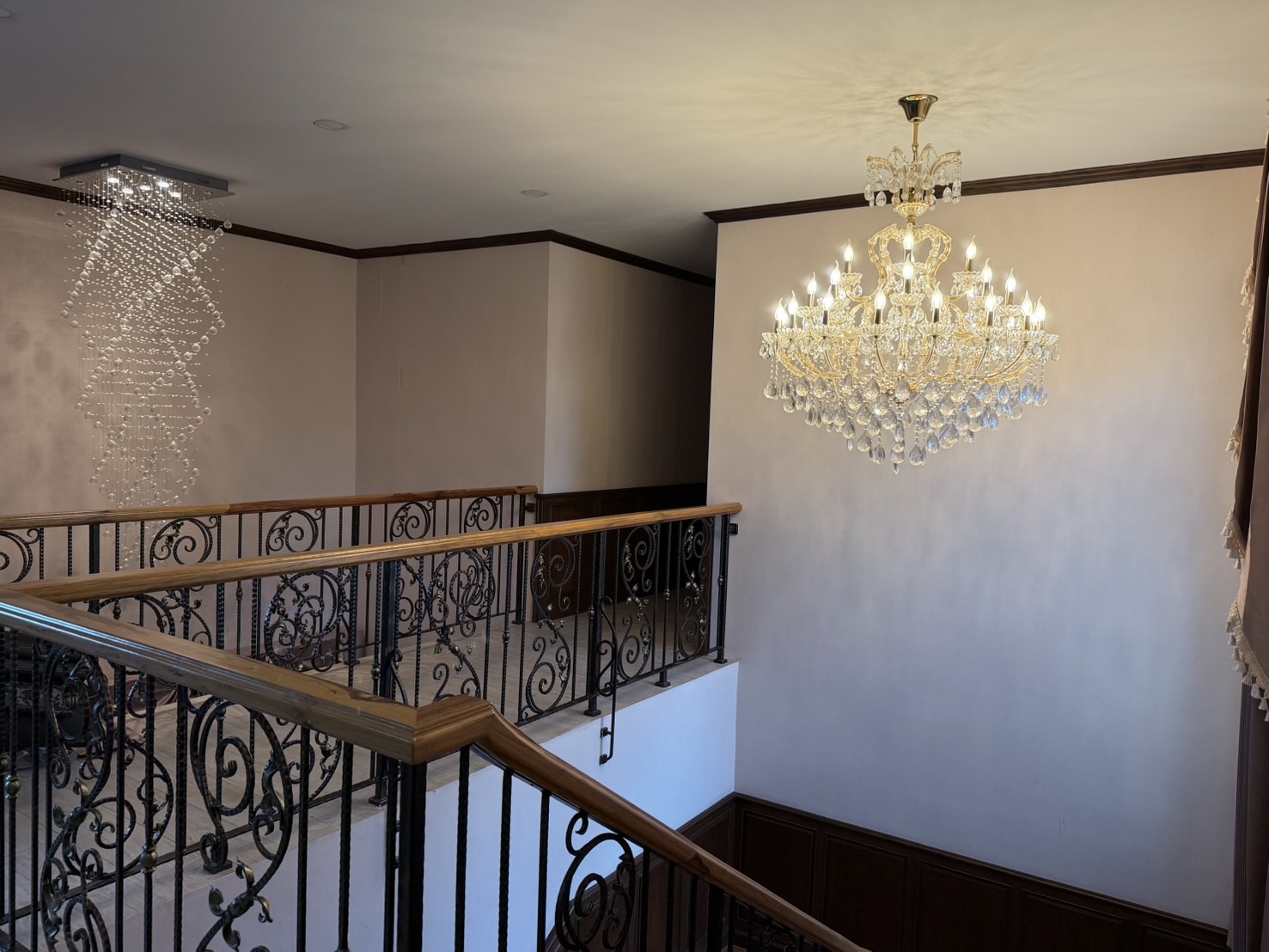 ขายบ้านพูลวิลล่าหรู หลังใหญ่ริมสายน้ำ – หมู่บ้านฟลอร่าวิลล์ ดอยสะเก็ด จ.เชียงใหม่