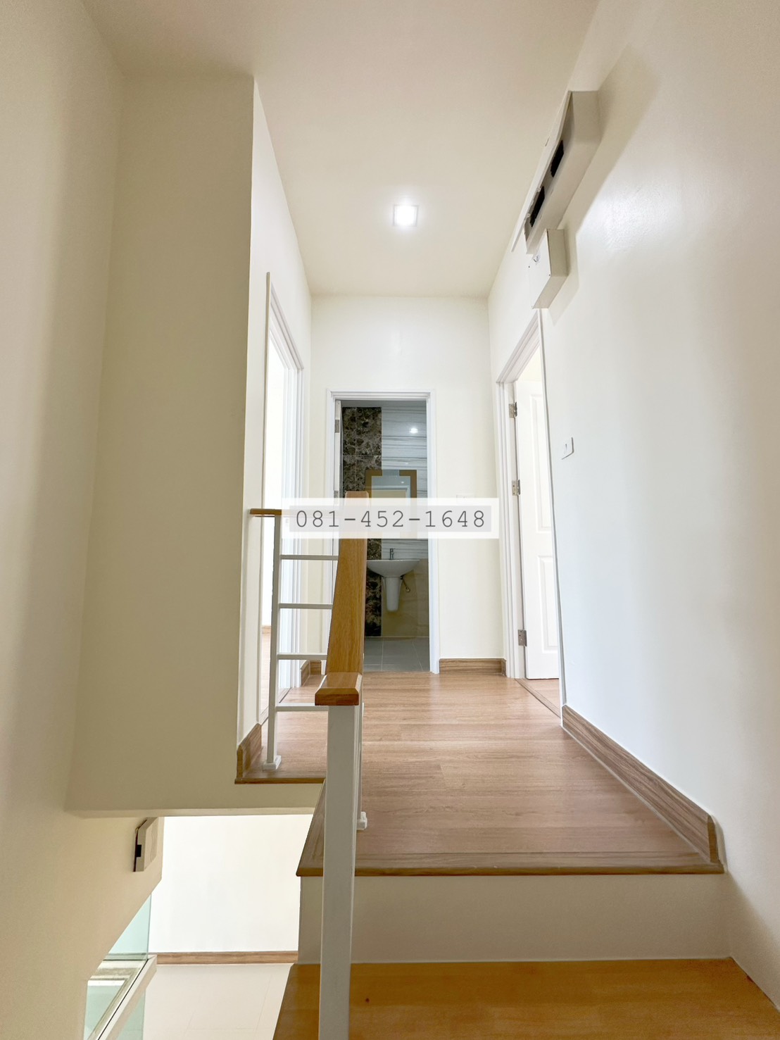 ขายทาวน์โฮม 2 ชั้น สไตล์อังกฤษ โครงการโกลเด้น ทาวน์ เฉลิมพระเกียรติ-สวนหลวง ทำเลทองเดินทางสะดวกสบาย 