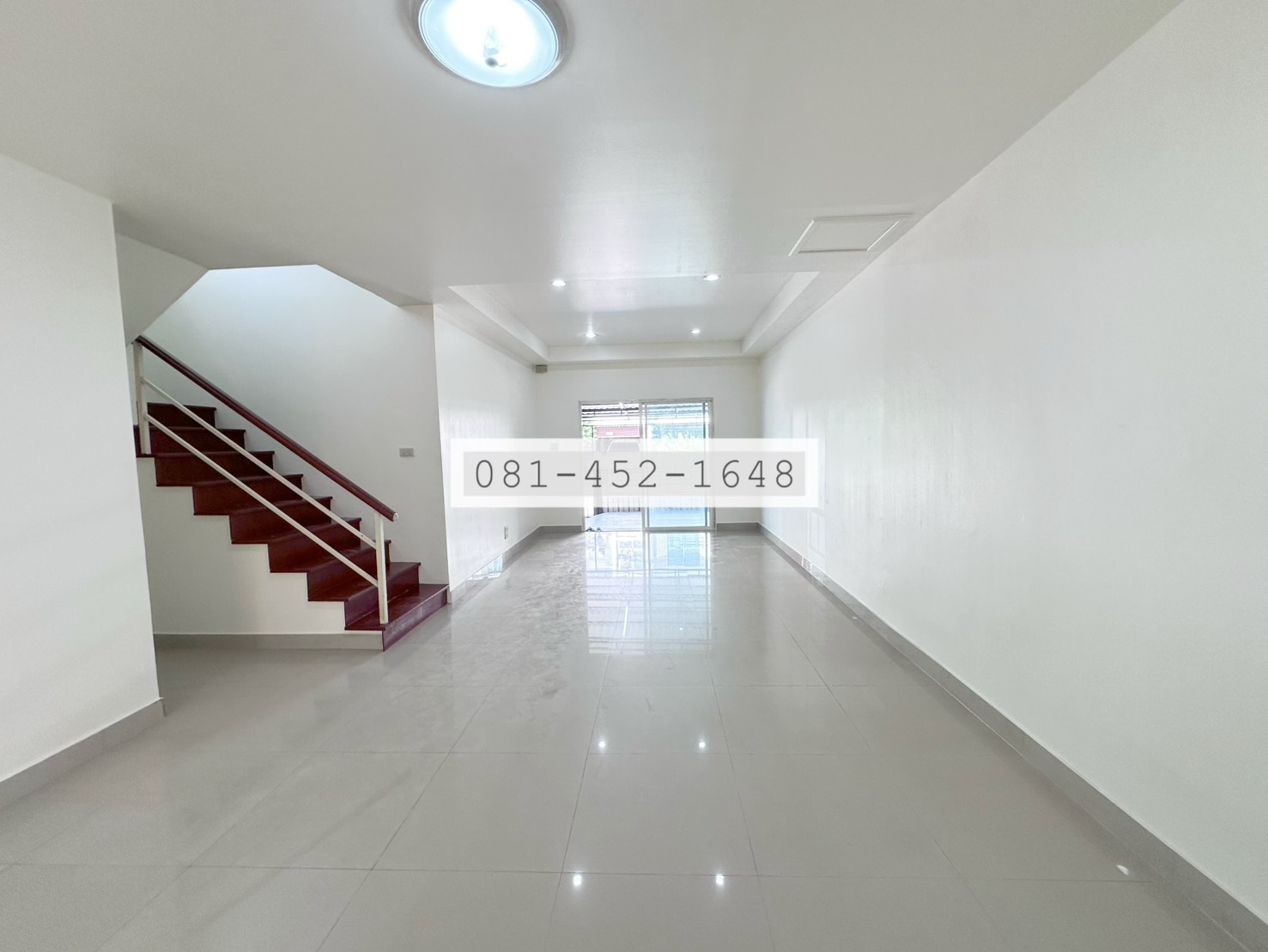 ขายทาวน์โฮม 2 ชั้น แปลงมุม โครงการหมู่บ้านสวนหลวงวิลล์ 6 (Suan Luang Ville 6) ทำเลทอง ใกล้แหล่งอำนวยความสะดวกครบครัน 