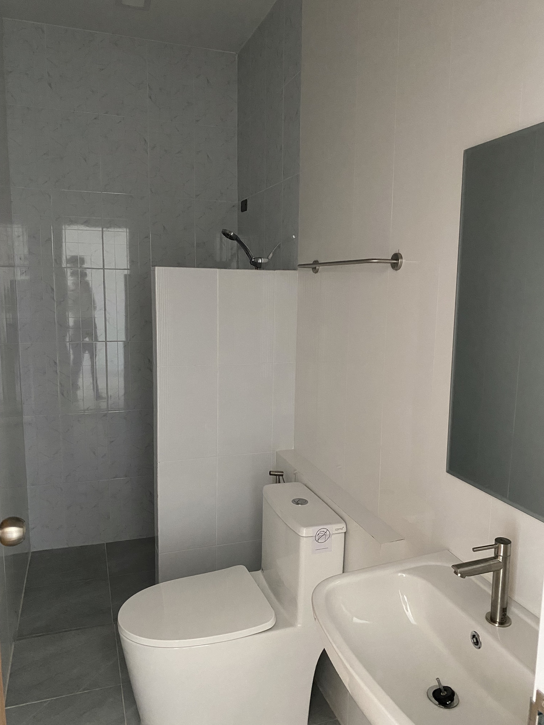 ขายตึกแถวใหม่ ใกล้สถานีรถไฟบ้านเกาะ – ทำเลดีมาก เหมาะเปิดธุรกิจ จังหวัดนครราชสีมา