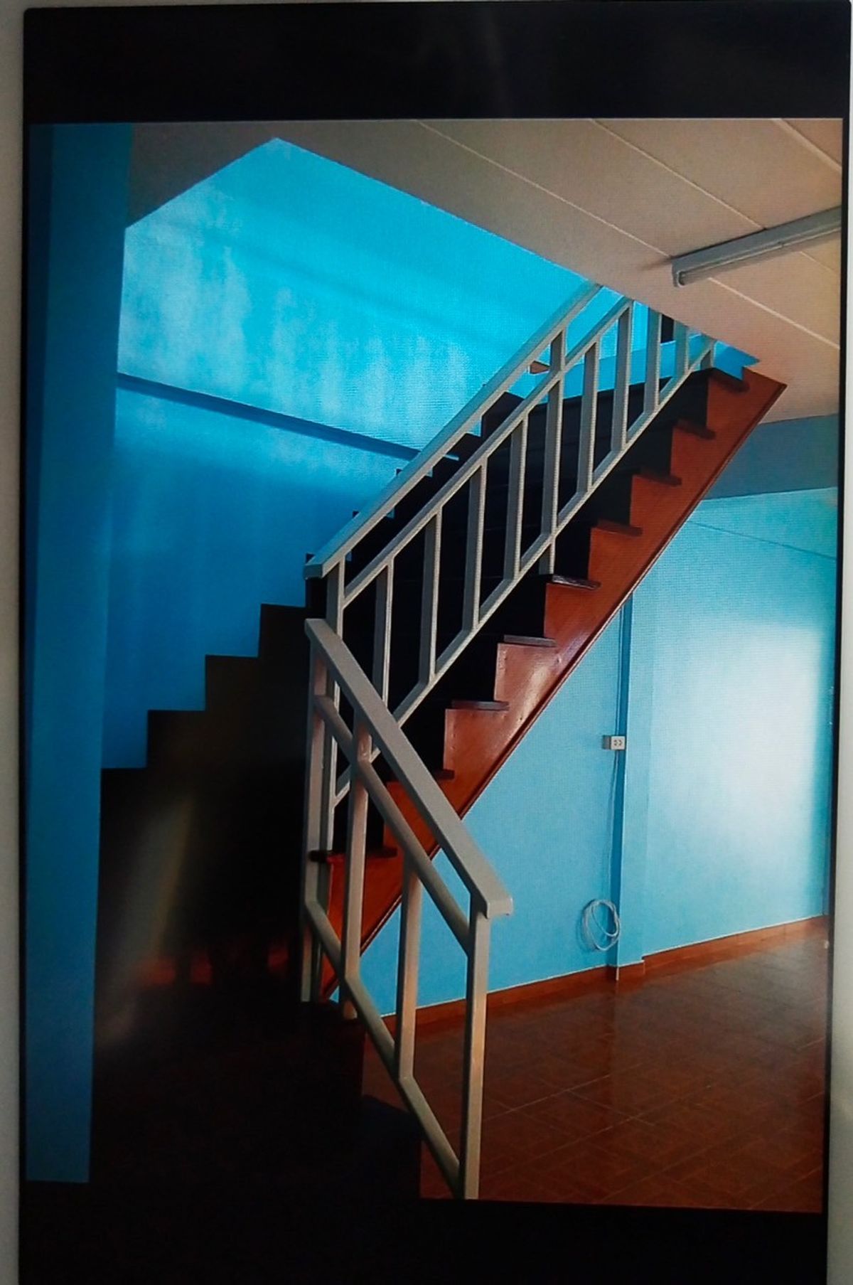 ขายบ้านเเฝด 2 ชั้น พระปิ่น5 เอกชัย109 บ้านแฝด สภาพดี  ใกล้ร้าน7-11 โลตัส มินิบิ๊กซี