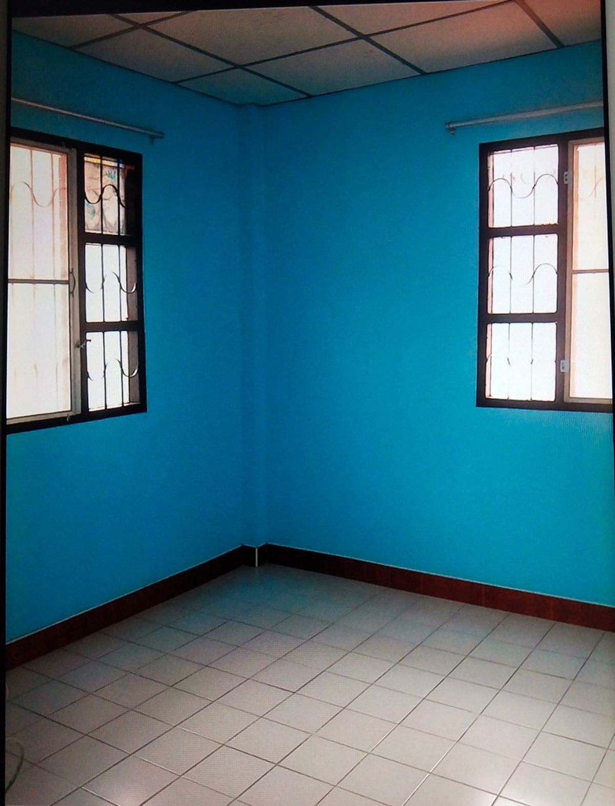 ขายบ้านเเฝด 2 ชั้น พระปิ่น5 เอกชัย109 บ้านแฝด สภาพดี  ใกล้ร้าน7-11 โลตัส มินิบิ๊กซี