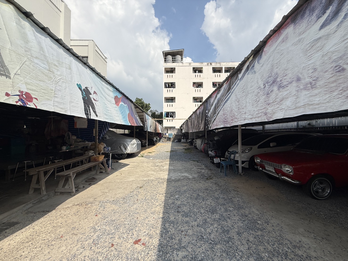 ขายที่ดินเปล่า ทำเลดี ใกล้บองมาร์เช่ เขตจตุจักร จังหวัดกรุงเทพมหานคร