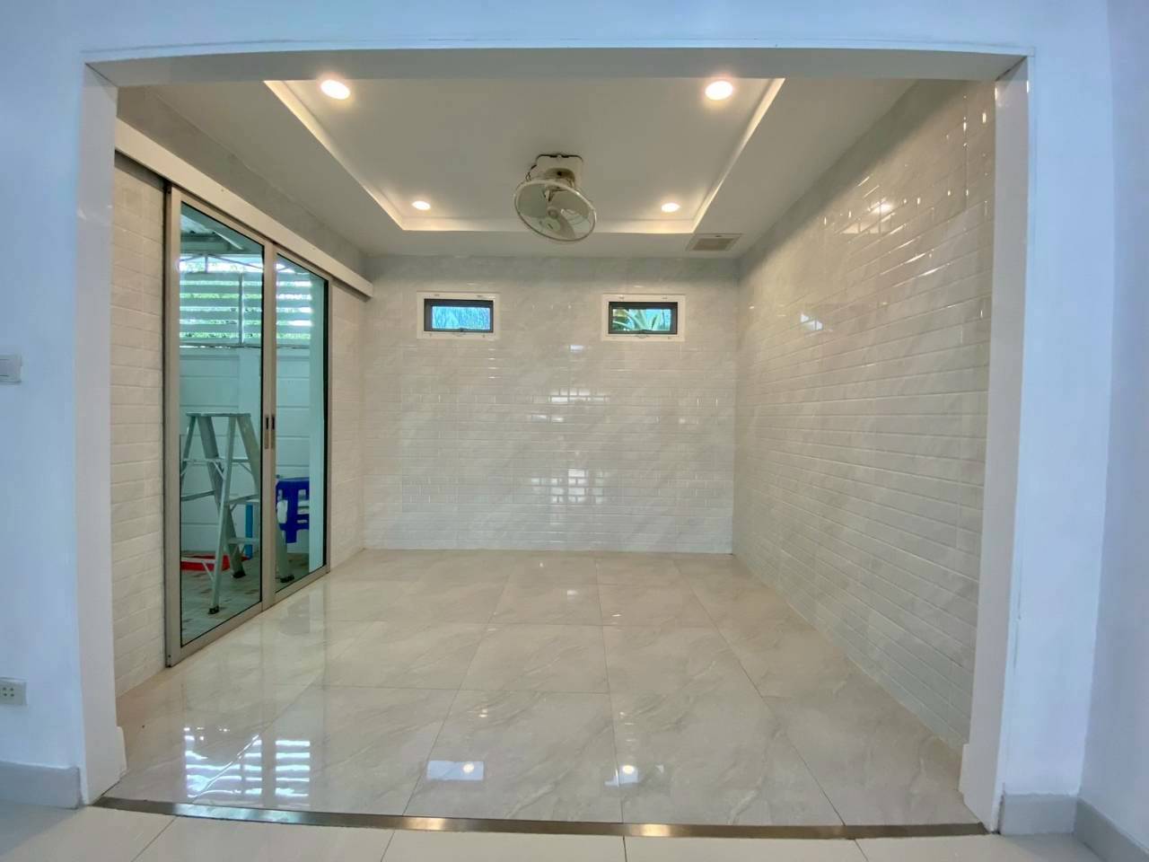 The Connect สุขสวัสดิ์ 26 บ้านสวยรีโนเวทใหม่ Built-in ทั้งหลัง  ซื้อแล้วเข้าอยู่ได้ทันที ไม่ต้องแต่งเพิ่ม