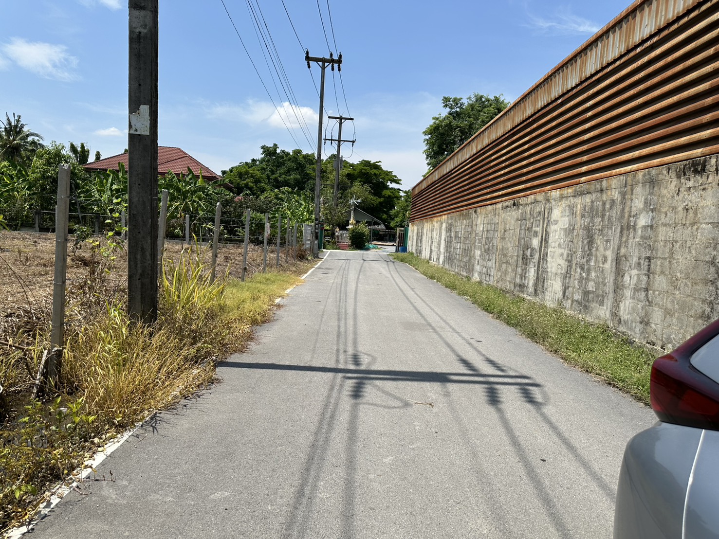 ขายที่ดิน 1 ไร่ 3 งาน ถมแล้ว ที่สวย บรรยากาศดี ร่มรื่น เงียบสงบ  ปลอดภัย ใกล้แหล่งท่องเที่ยว ใกล้ชุมชน OTOP 