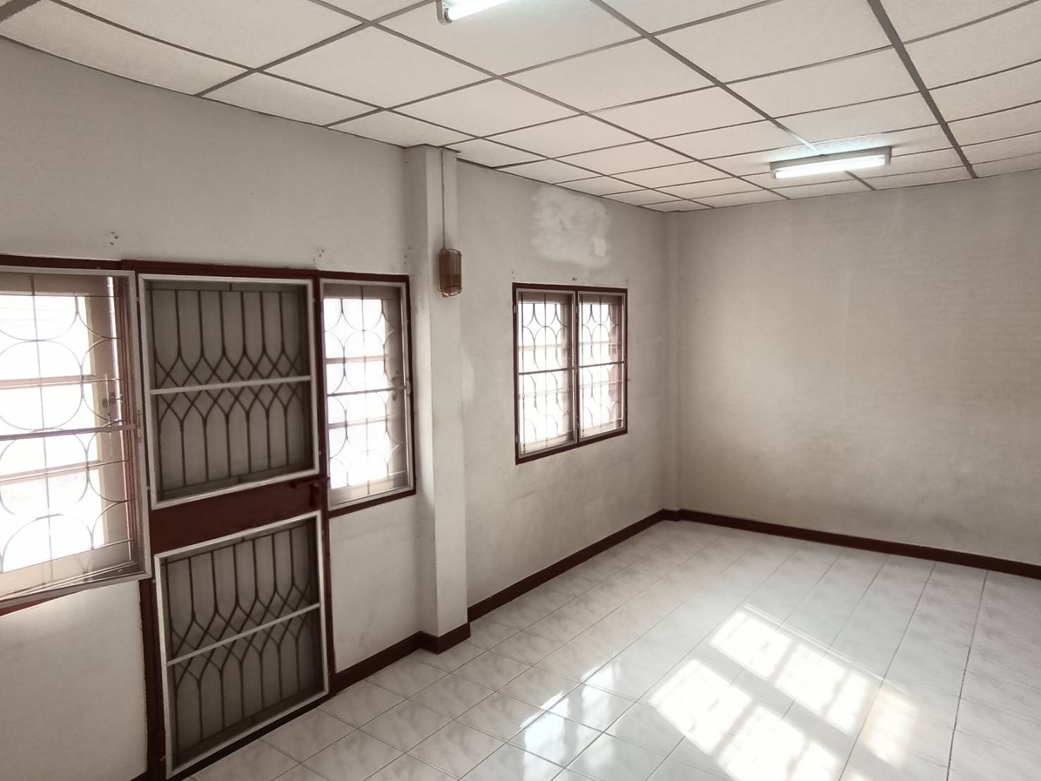 ขายทาวน์เฮ้าส์ 2ชั้น หมู่บ้านแก้ววิลล่า เขตภาษีเจริญ จังหวัดกรุงเทพมหานคร 