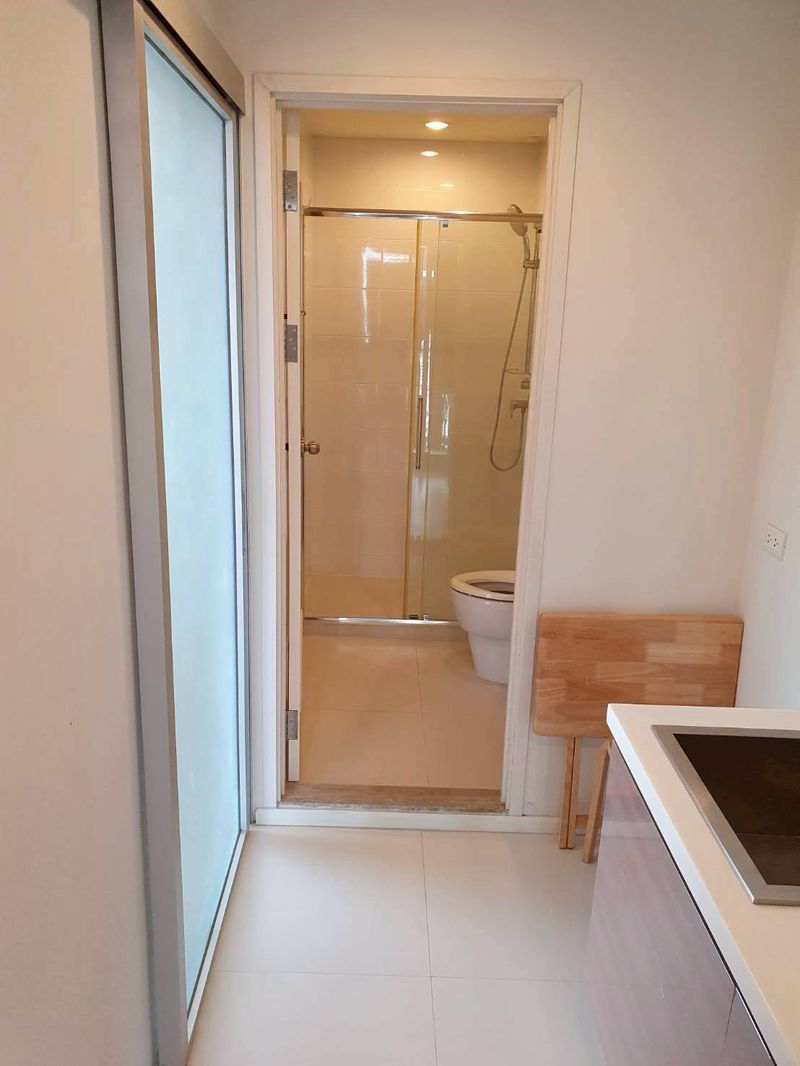 ขายคอนโด Fuse ถนนจันทน์- สาทร  โครงการ Fuse Chan-Sathorn ทำเลดี ตกแต่งพร้อมอยู่ #ราคาดีทำเลดีติดต่อผึ้งรติ0619419639 