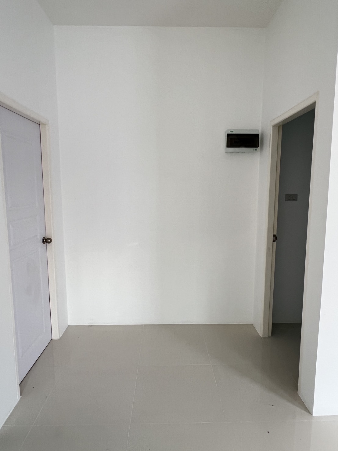 ขายบ้านเดี่ยวชั้นเดียว หมู่บ้านพิมรา ติดโรงเรียน บกว. มัธยม ม.3 อำเภอบ้านฉาง จังหวัดระยอง