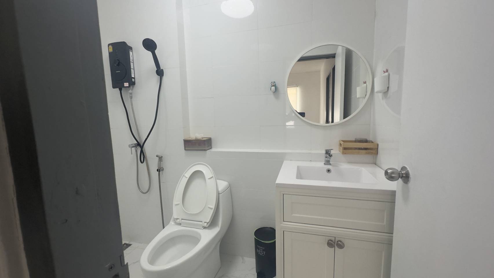 ขายบ้านเเฝด 2 ชั้น หมู่บ้านบ้านสวนบางพระ – ศรีราชา เจ้าของขายเอง ไม่รับนายหน้า