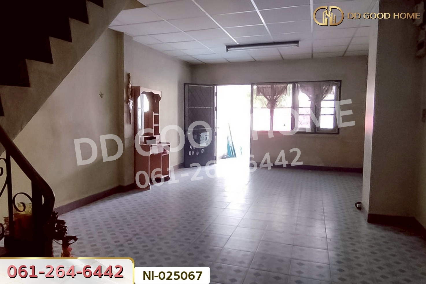 NI-025067 ทาวน์เฮ้าส์ หมู่บ้านนิสา เพชรเกษม 69 ใกล้ เดอะมอลล์ บางแค