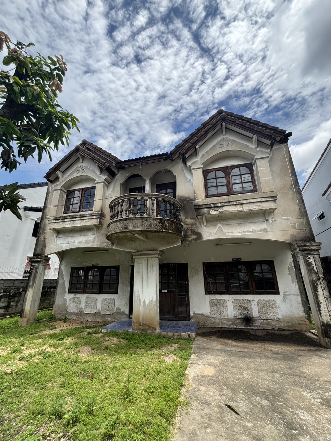 ขายที่ดินพร้อมบ้าน ทำเลดี สุขุมวิท 101 ใกล้ BTS ปุณณวิถี ใกล้วัดธรรมมงคล จังหวัดกรุงเทพมหานคร