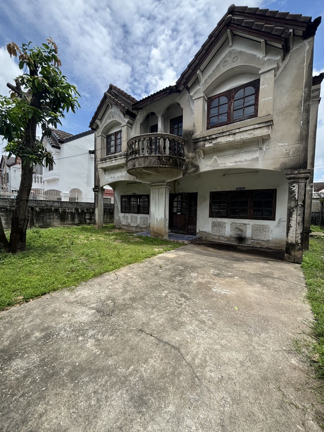 ขายที่ดินพร้อมบ้าน ทำเลดี สุขุมวิท 101 ใกล้ BTS ปุณณวิถี ใกล้วัดธรรมมงคล จังหวัดกรุงเทพมหานคร