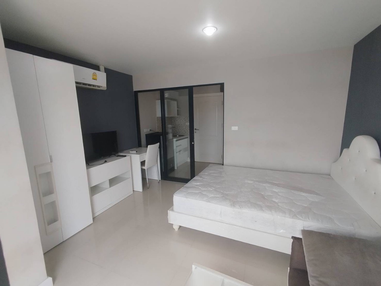 ขายคอนโด โครงการคาซ่า ฟรานซ์ เอแบค บางนา ใกล้เมกา บางนา พร้อมผู้เช่า จังหวัดสมุทรปราการ