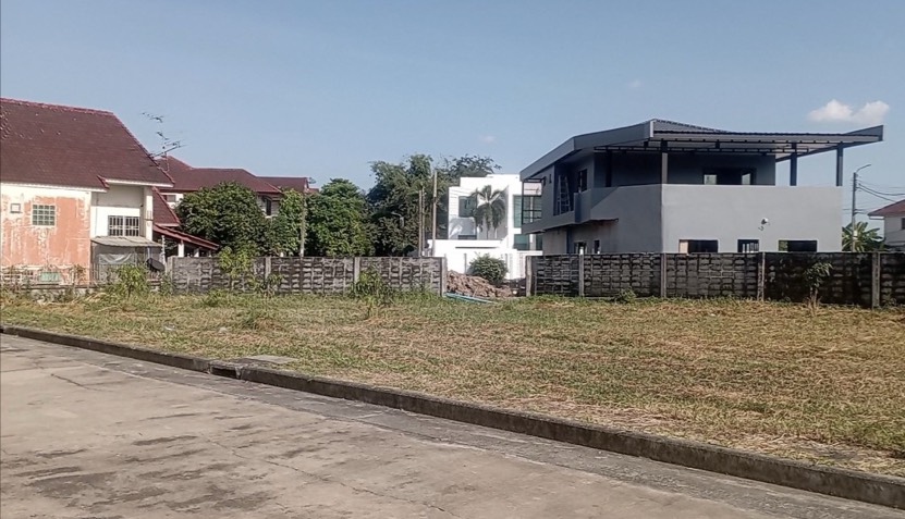 ขายที่ดินติดกัน2เเปลง (ต่ำกว่าราคาประเมินราชการ) อยู่ในโครงการปัญญาเลคโฮม เขตมีนบุรี กรุงเทพมหานคร