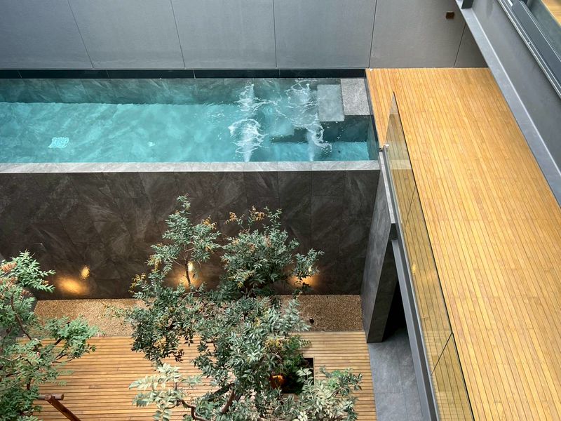 ขาย​บ้านหรูซอย​ รามคำแหงซอย4​ ขายพร้อมผู้เช่า ราคาดีทำเลดีติด ต่อผึ้งรติ 0619419639