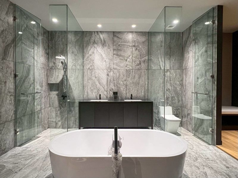 ขาย​บ้านหรูซอย​ รามคำแหงซอย4​ ขายพร้อมผู้เช่า ราคาดีทำเลดีติด ต่อผึ้งรติ 0619419639