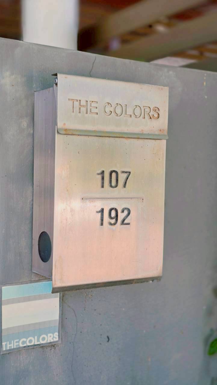 ขาย/ให้เช่า ทาวน์โฮม 2 ชั้น หมู่บ้านเดอะคัลเลอร์ เลชเชอร์ บางนา จังหวัดสมุทรปราการ
