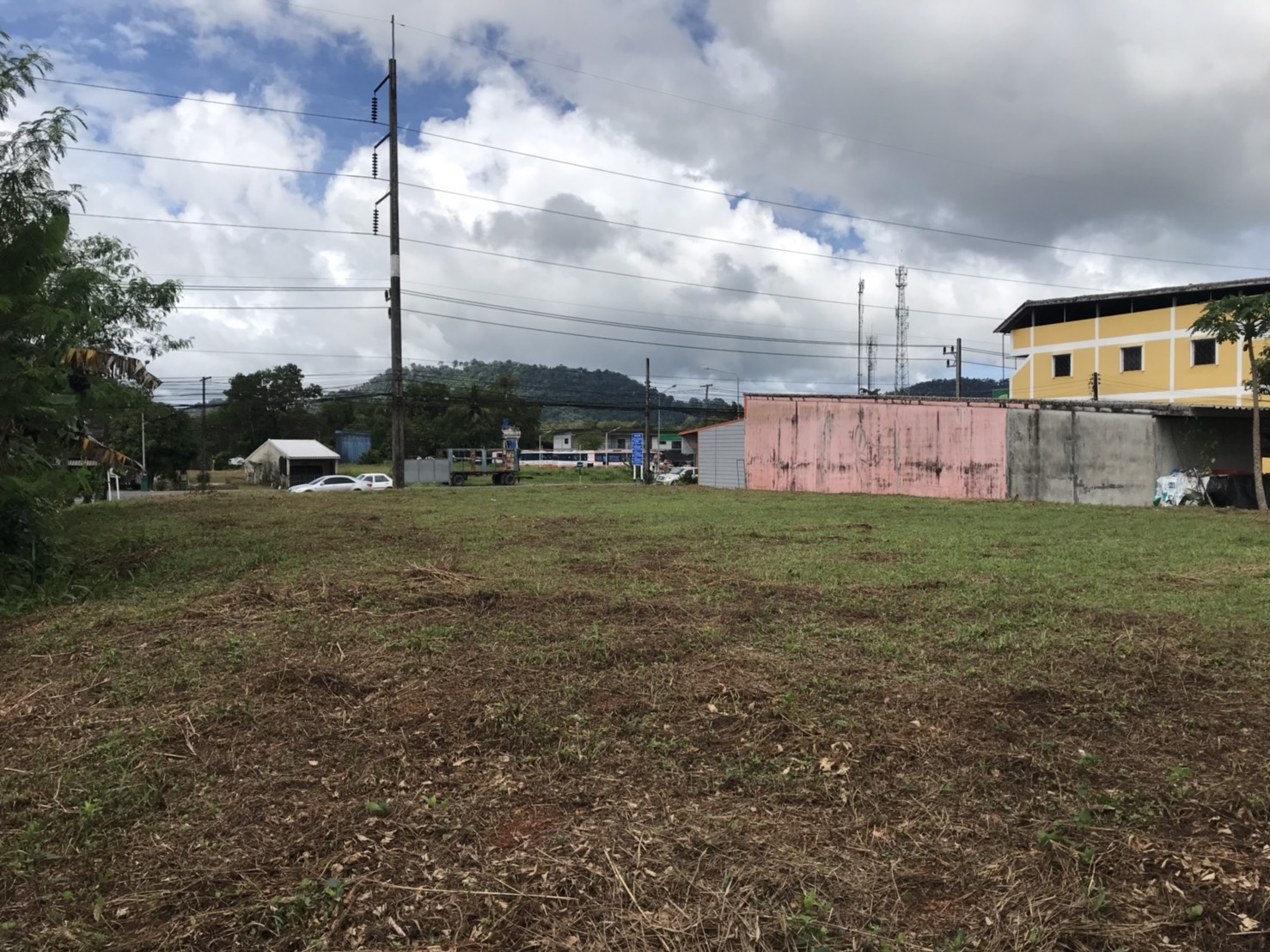 ขายที่ดินทำเลศักยภาพ ใจกลางเมืองตะกั่วป่า ติดถนนเพชรเกษม (4 เลน)