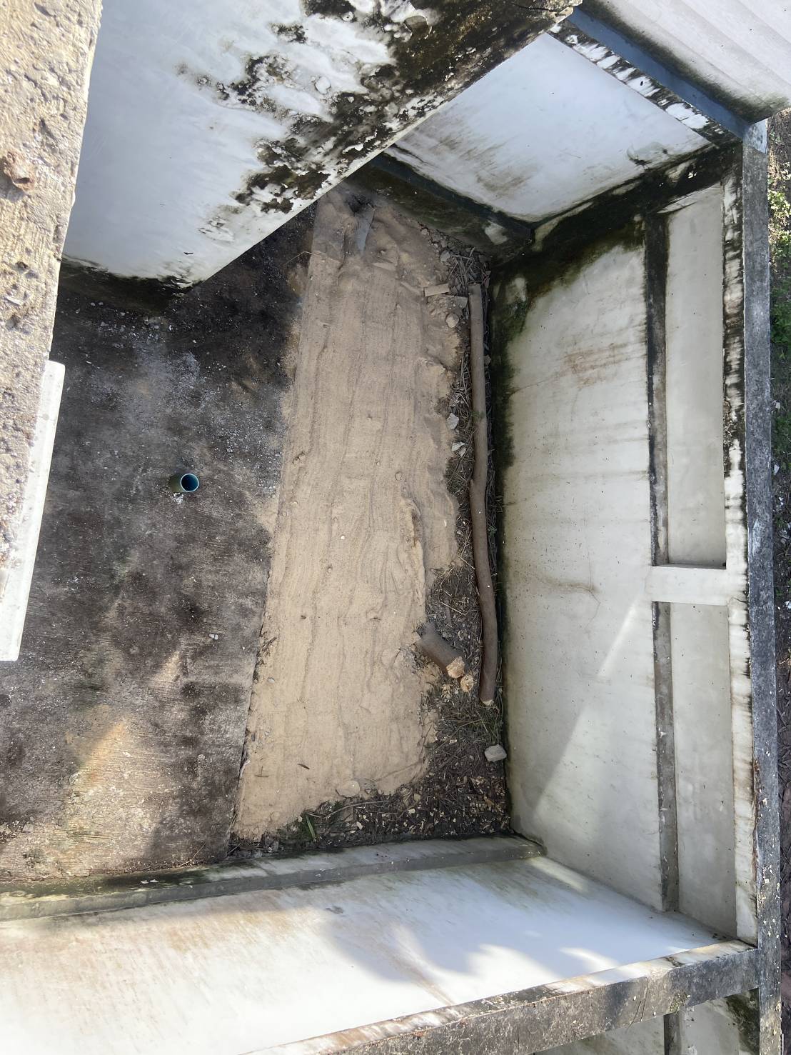 ขายทาวน์เฮ้าส์ 2 ชั้น (ขายตามสภาพ) หมู่บ้านนคราศิริ ซอยทุ่งกลม-ตาลหมัน19 จังหวัดชลบุรี