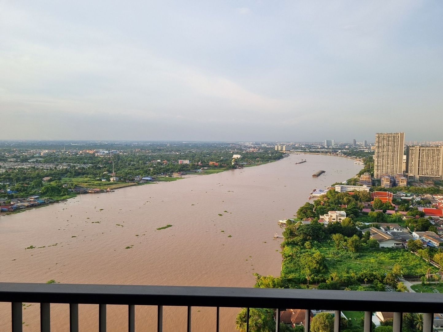 ขายคอนโด The Politan Aqua วิวโค้งแม่น้ำเจ้าพระยา ใกล้ MRT สะพานพระนั่งเกล้า