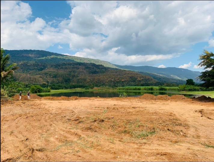 ขายที่ดินเปล่า วิวภูเขาและ ติดอ่างเก็บน้ำธรรมชาติ  ติดถนน 2 ด้าน ทำเลดี อำเภอหนองบัวแดง จังหวัดชัยภูมิ