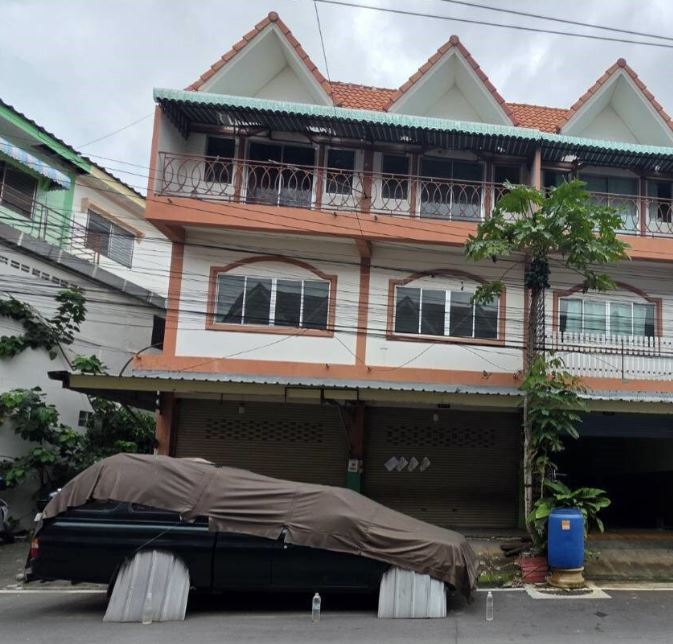 ขายอาคารพาณิชย์ 3 ชั้นโครงการรินทิชา เฟส 2  จังหวัดสมุทรปราการ