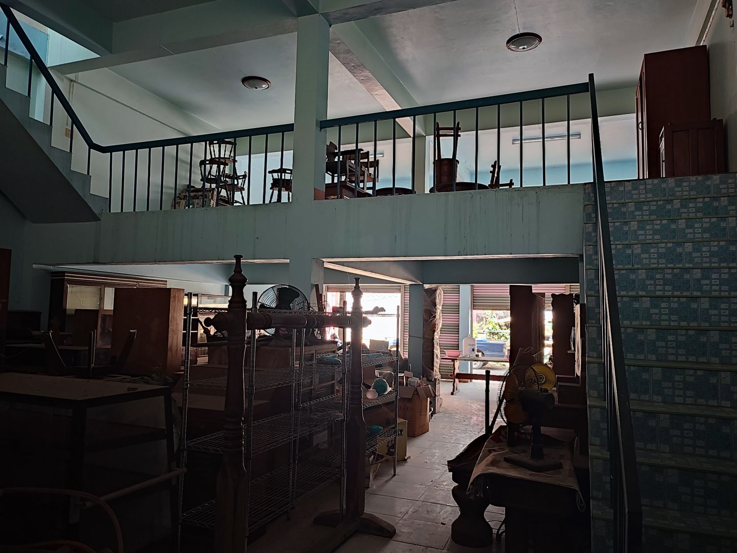 ลดราคาพิเศษ !! ขายตึกแถว 2 ชั้นครึ่ง 2 คูหา ทำเลทอง ใจกลาง อำเภอแม่สาย จังหวัดเชียงราย