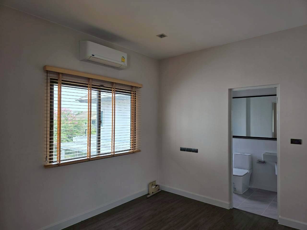 ขายบ้านเดี่ยว 2 ชั้น หมู่บ้านบางกอกบูเลอวาร์ด พระราม5 จังหวัดนนทบุรี 