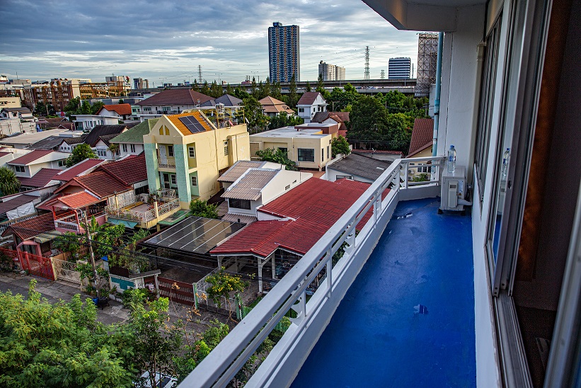PREMIER PLACE CONDO Rama9 ห้องหัวมุมรีโนเวทใหม่ คอนโดทำเลดี 