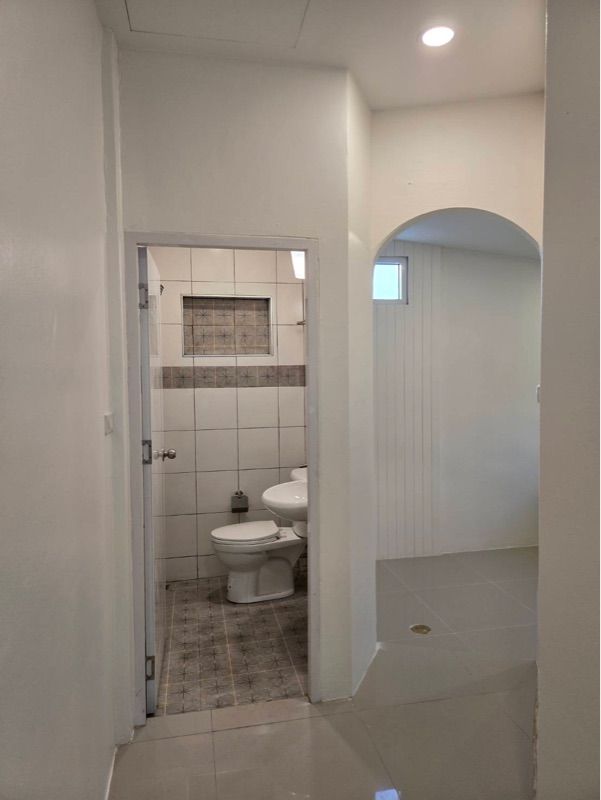 ขายบ้านแฝด ชั้นเดียว หมู่บ้านดาราวดี (หน้าหมู่บ้านพฤกษาวิลล์ สนามบิน) หลังขนส่งเชียงใหม่