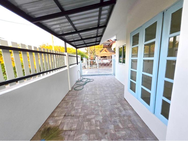 ขายบ้านแฝด ชั้นเดียว หมู่บ้านดาราวดี (หน้าหมู่บ้านพฤกษาวิลล์ สนามบิน) หลังขนส่งเชียงใหม่