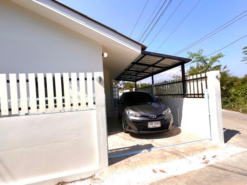 ขายบ้านแฝด ชั้นเดียว หมู่บ้านดาราวดี (หน้าหมู่บ้านพฤกษาวิลล์ สนามบิน) หลังขนส่งเชียงใหม่