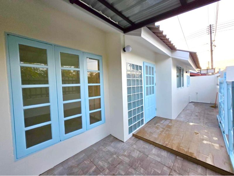 ขายบ้านแฝด ชั้นเดียว หมู่บ้านดาราวดี (หน้าหมู่บ้านพฤกษาวิลล์ สนามบิน) หลังขนส่งเชียงใหม่